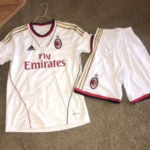 Men’s AC Milan Soccer Jersey Set (small)